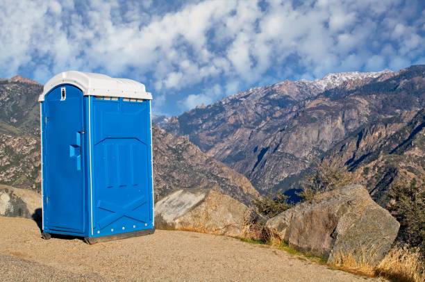Best Portable restroom trailer rental  in Pleasant Hill, MO